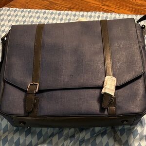 Ro Manhattan Messenger bag - NWT